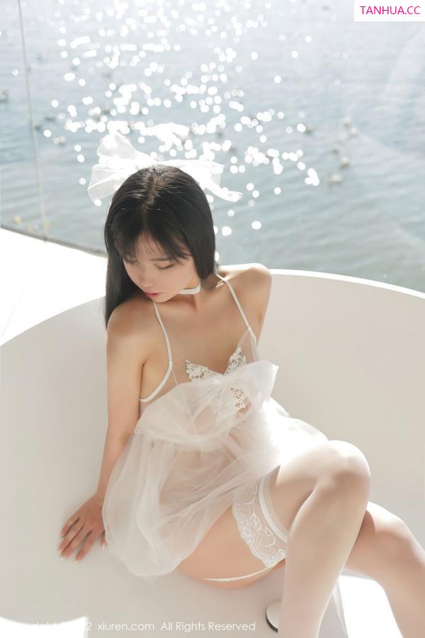 李雅柔  [XiuRen]高清写真图 2022.05.06 No.4964 李雅柔182CM第32张图片